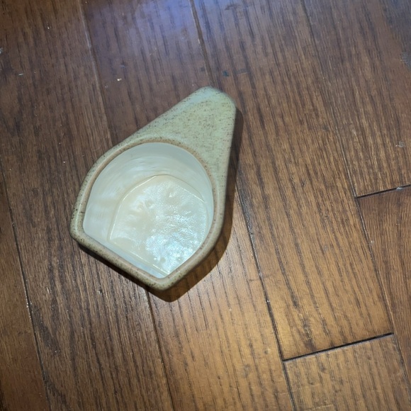 Handmade Aztec Vintage Rodolfo Padilla Ceramic Mug with Earthy Tones - Picture 4 of 6